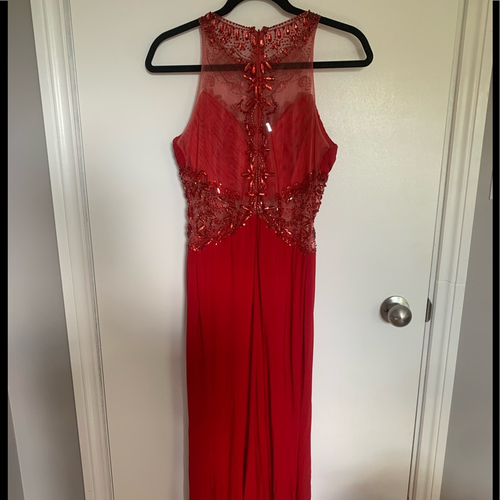 Karma gown - Picture 5 of 6